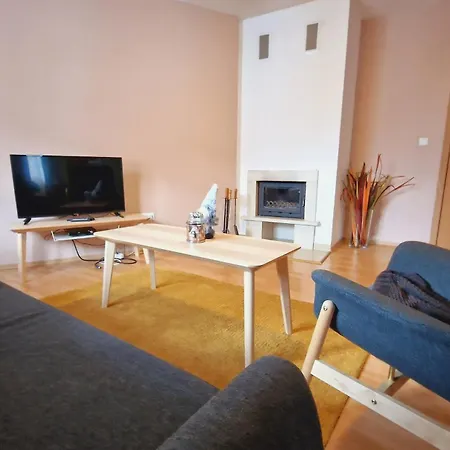 Pirin River Ski, Fun And Family Apartmanhotel