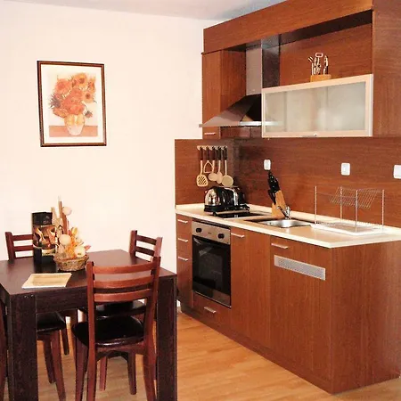 Pirin River Ski, Fun And Family アパートホテル