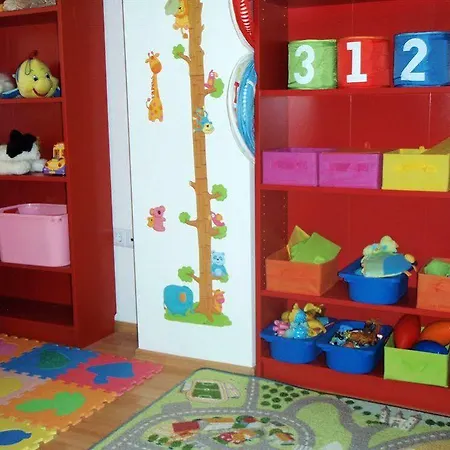 Pirin River Ski, Fun And Family アパートホテル