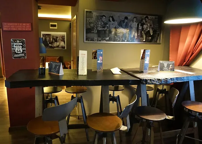 Pirin River Ski, Fun And Family Apartmanhotel Banszko