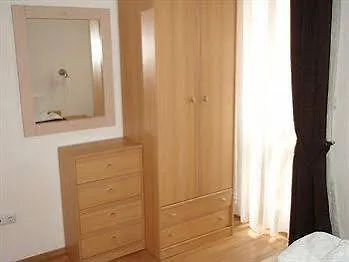 Pirin River Ski, Fun And Family Apartmanhotel 3*